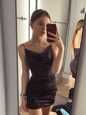 Проститутка Арнелла